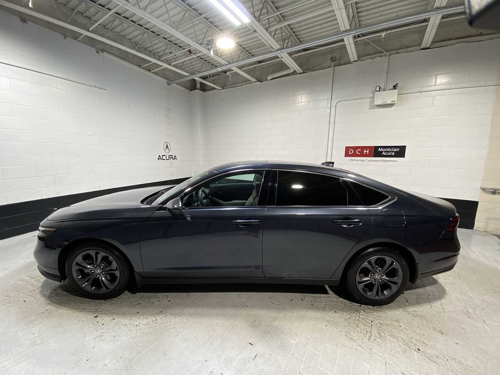 2023 Honda Accord photo 3