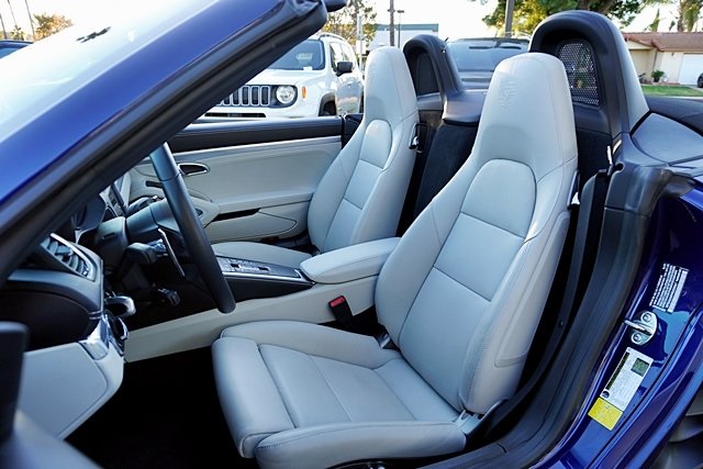 Used 2024 Blue Porsche Style Edition image 17