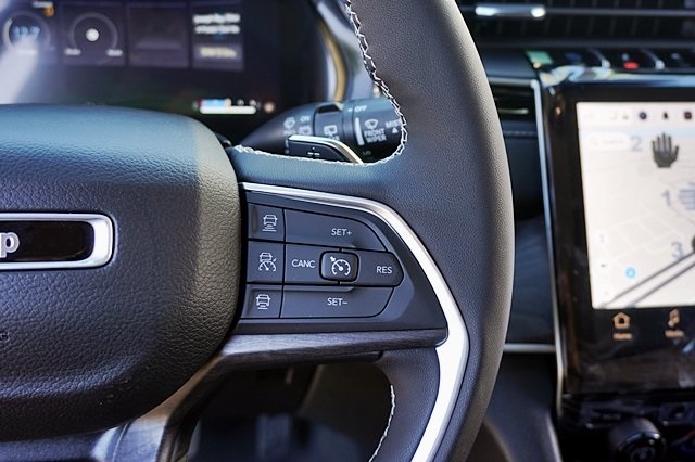 2023 Jeep Cherokee 4xe photo 43
