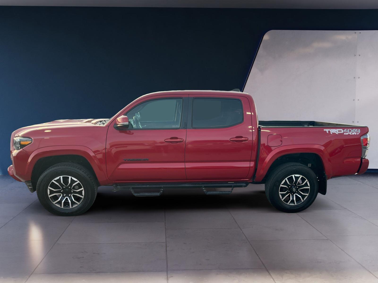 2020 Toyota Tacoma TRD Sport photo 2