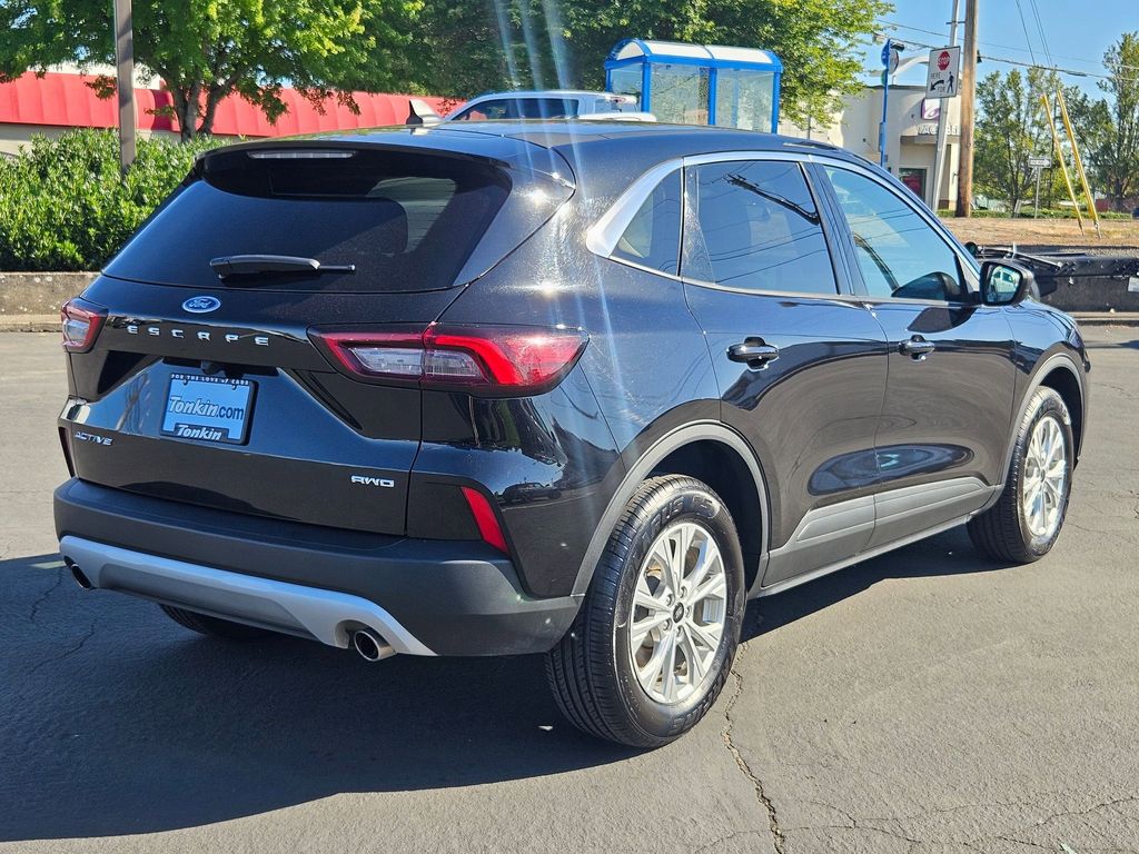 2023 Ford Escape Active photo 4