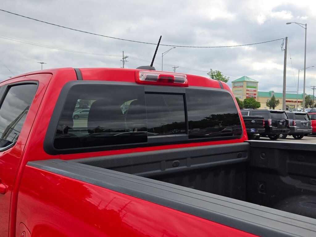 2020 Chevrolet Colorado LT photo 10