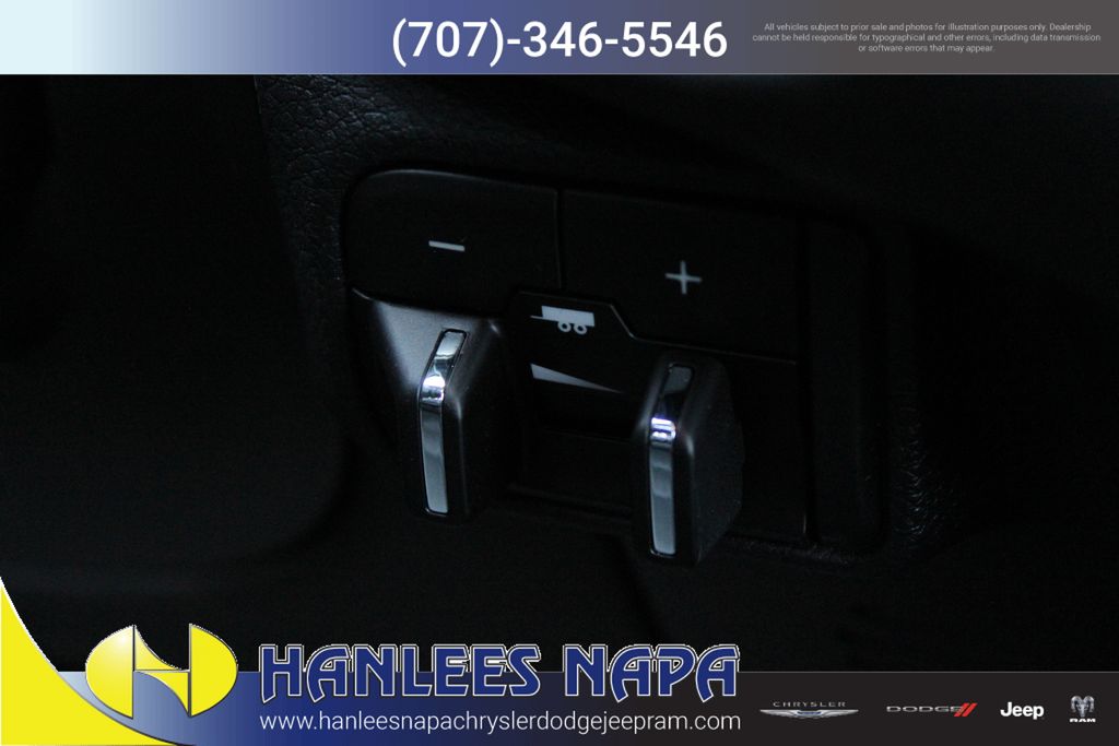 2025 Dodge Durango R/T Plus photo 21