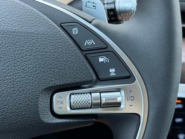 2024 Genesis Electrified G80 photo 24