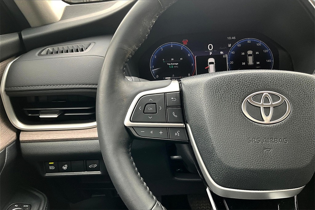 2024 Toyota Grand Highlander Limited photo 9