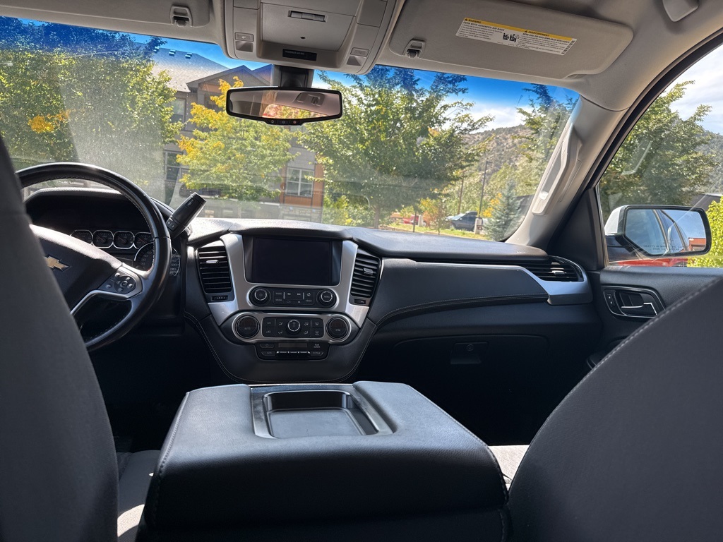 2018 Chevrolet Tahoe LS photo 10