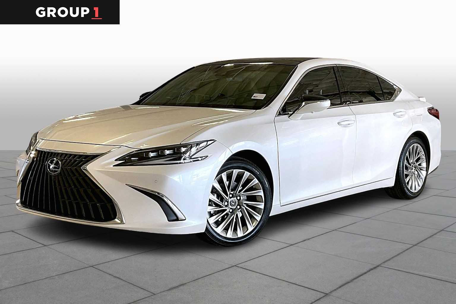 2023 Lexus ES 350 Ultra Luxury's photo