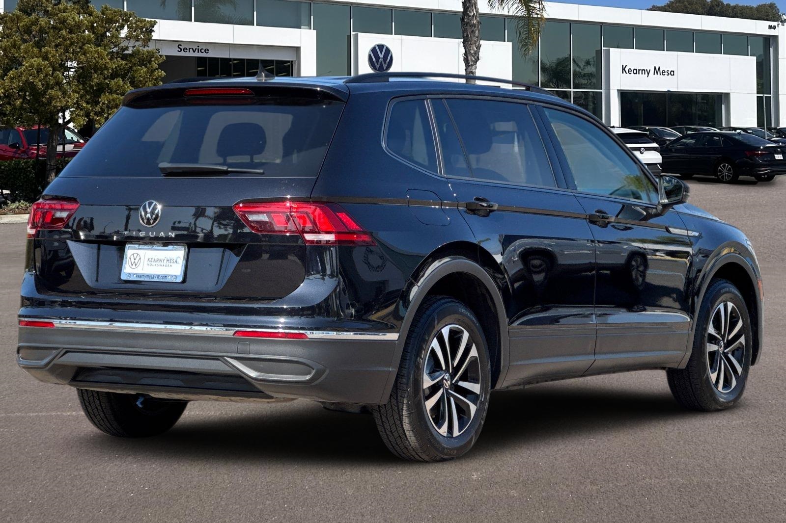 2022 Volkswagen Tiguan S photo 4