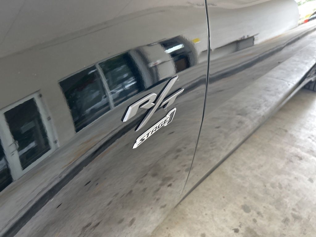 2025 Dodge Charger R/T photo 14