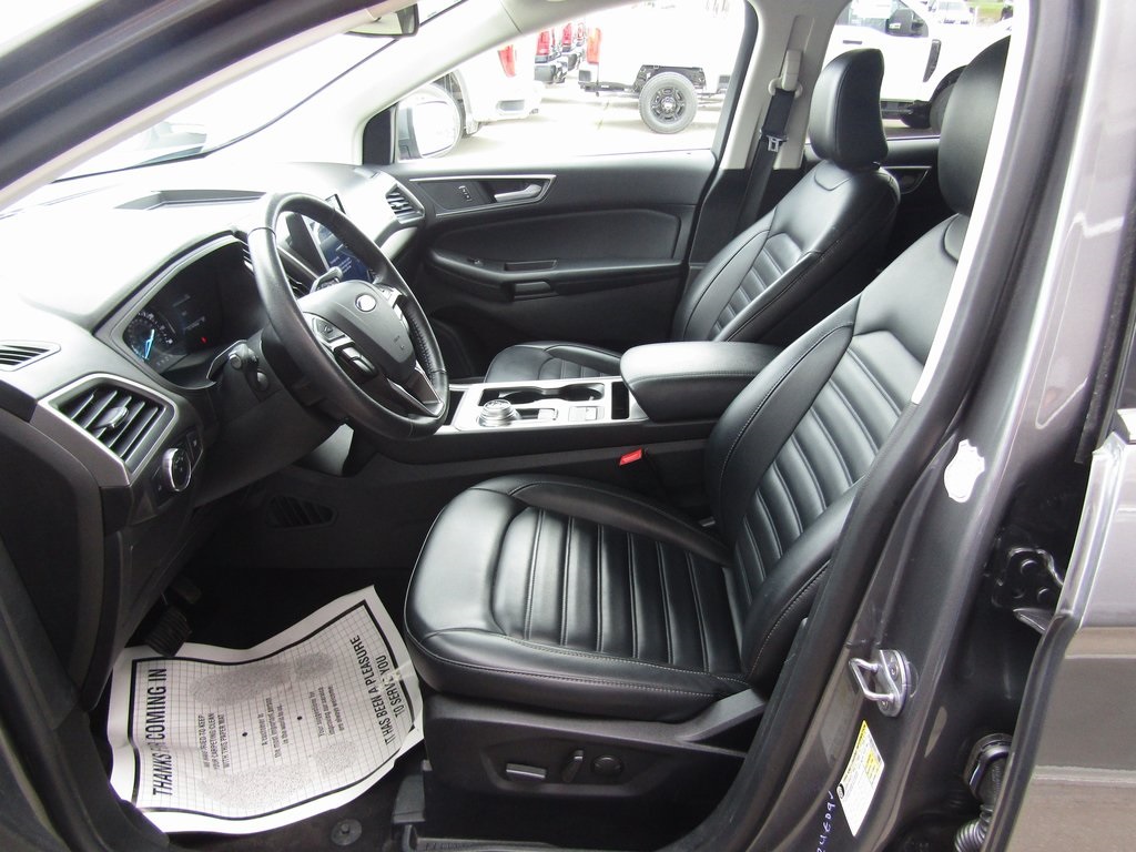 2024 Ford Edge SEL photo 12