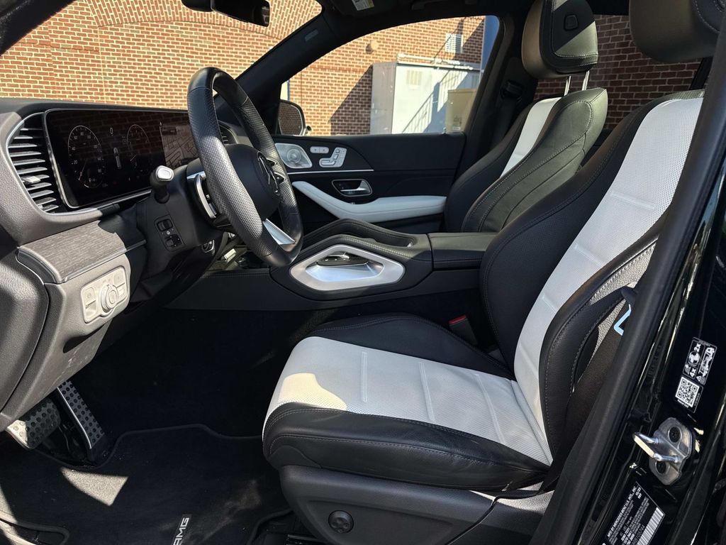 2024 Mercedes Benz GLE 580 4MATIC photo 14