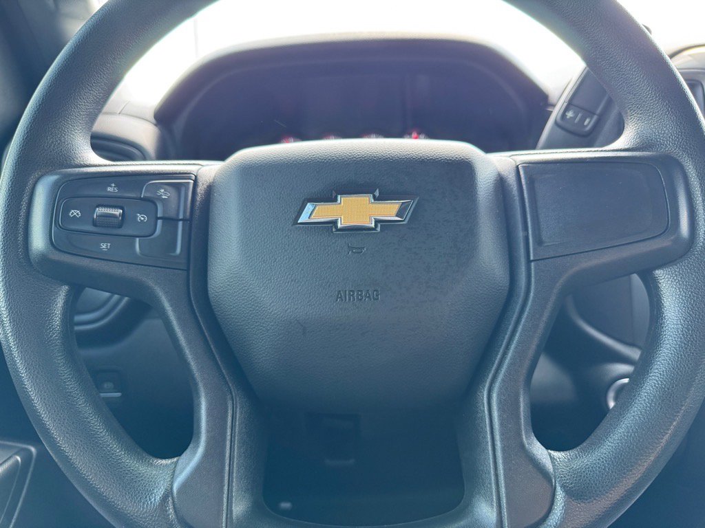 2024 Chevrolet Silverado 2500HD Custom photo 19