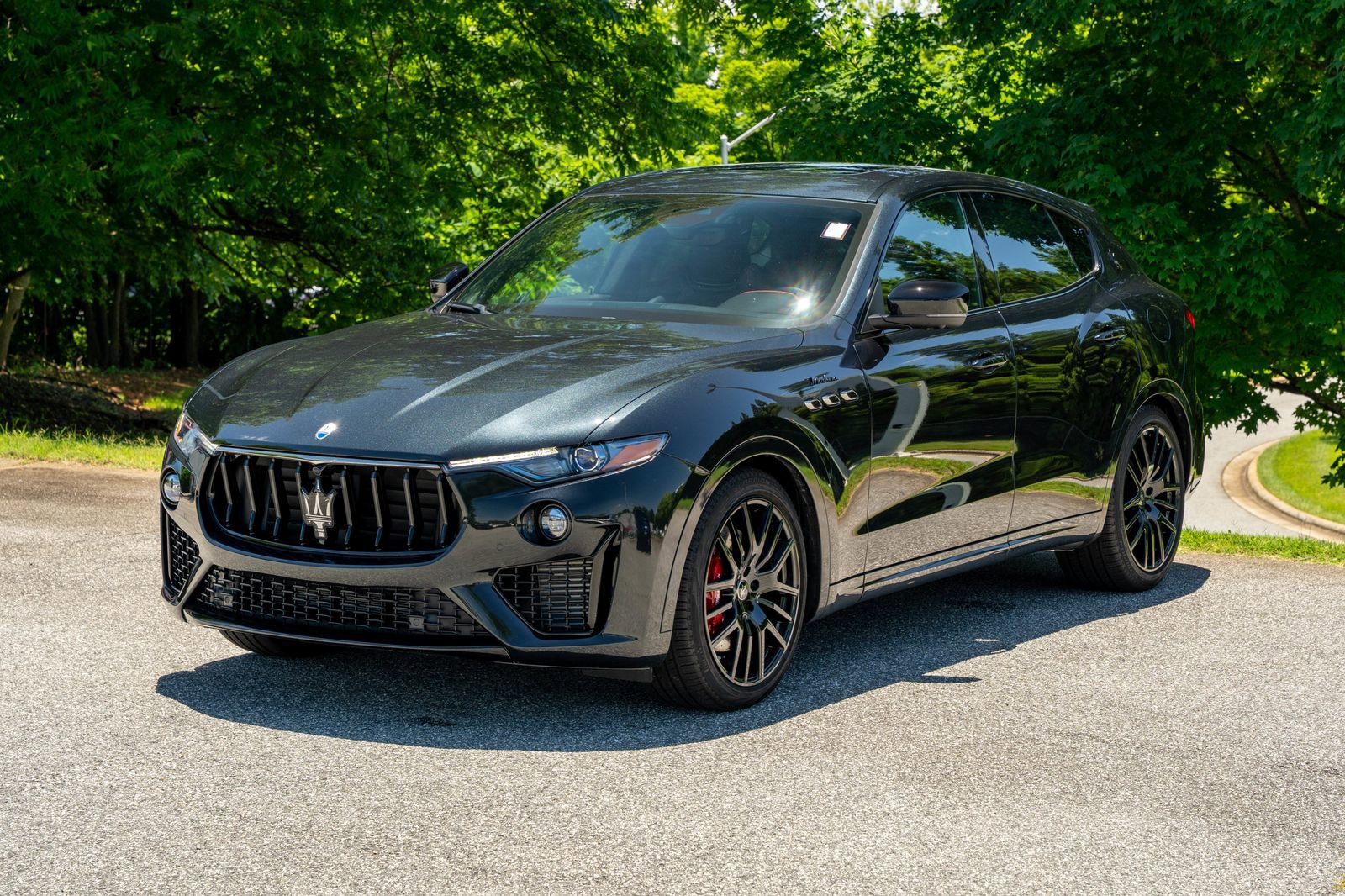 2024 Maserati Levante Modena photo 5