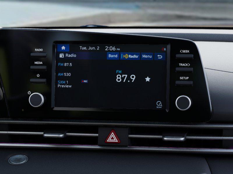 2025 Hyundai Elantra SEL Sport photo 9