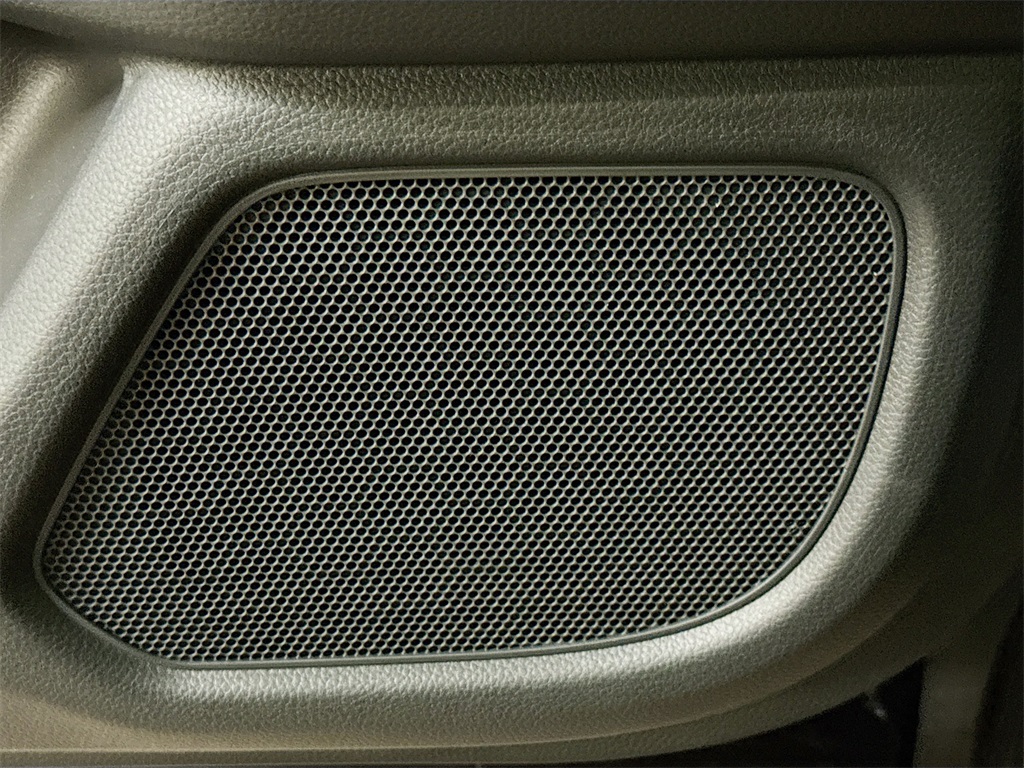 2025 Honda Pilot Black Edition photo 17
