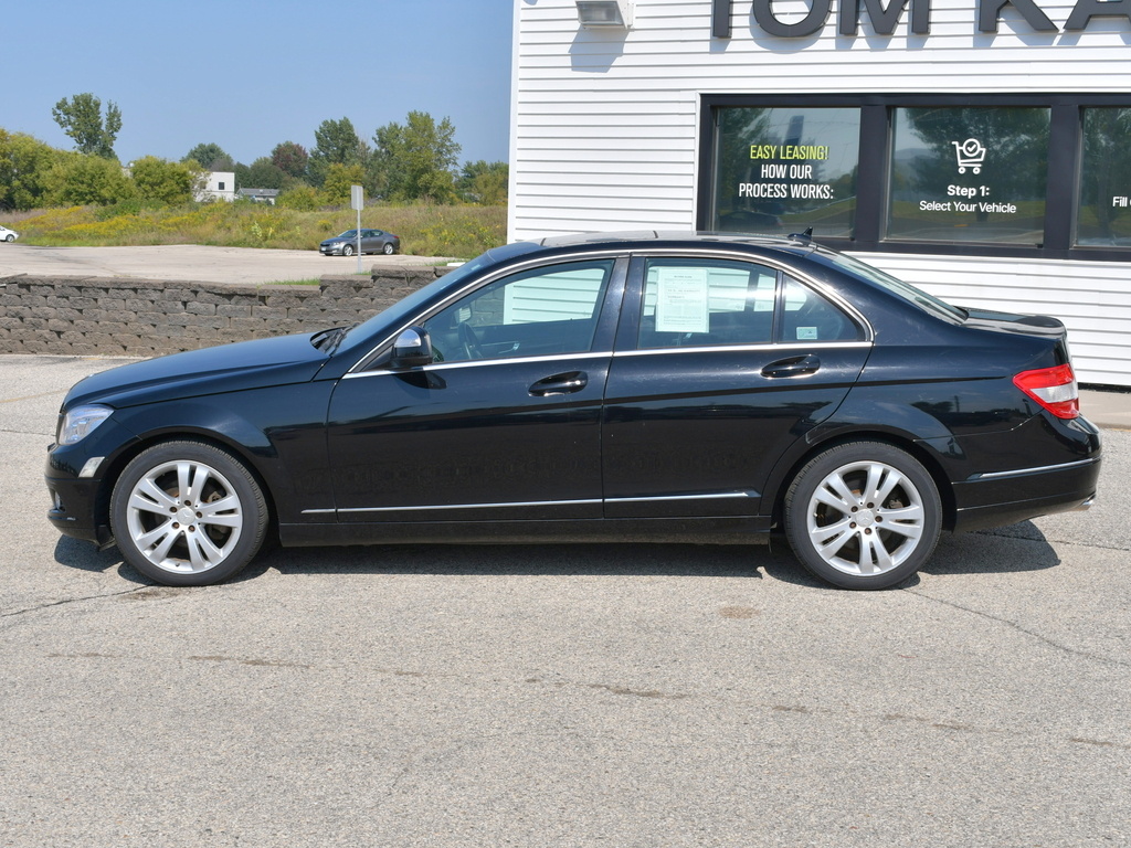 2009 Mercedes Benz C 300 Luxury 4MATIC photo 4