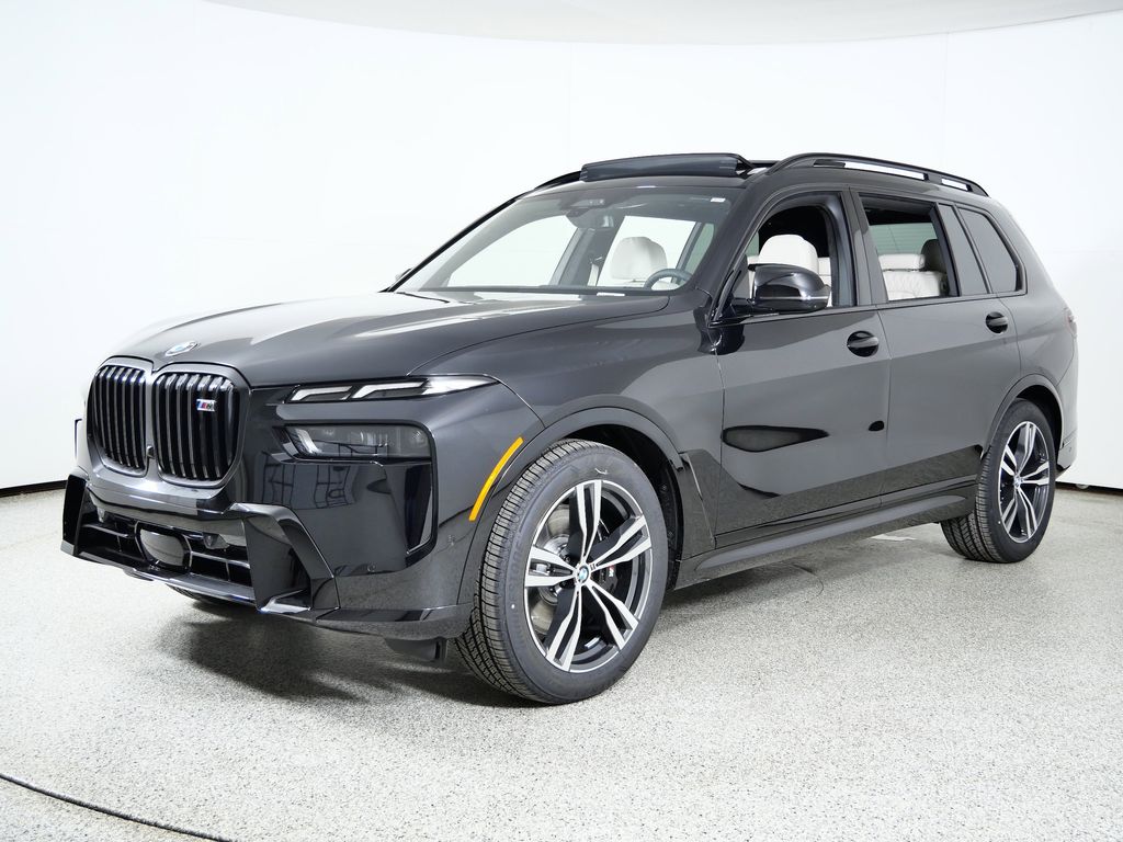 2026 BMW X7 M60i's photo