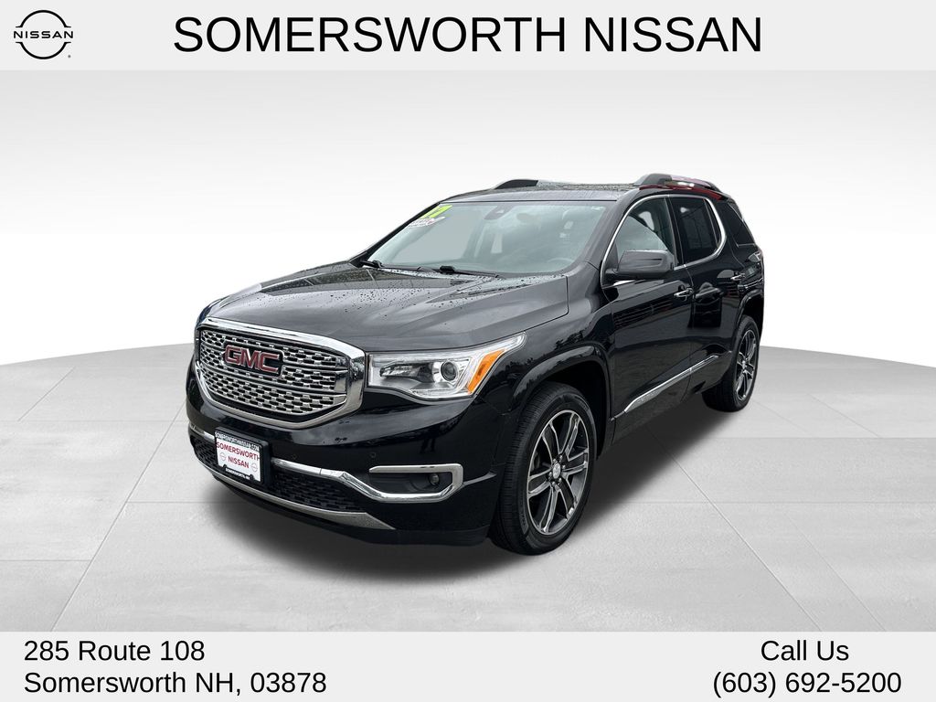 2017 GMC Acadia Denali's photo