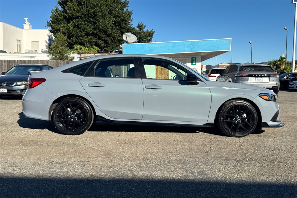 2023 Honda Civic Sport photo 3