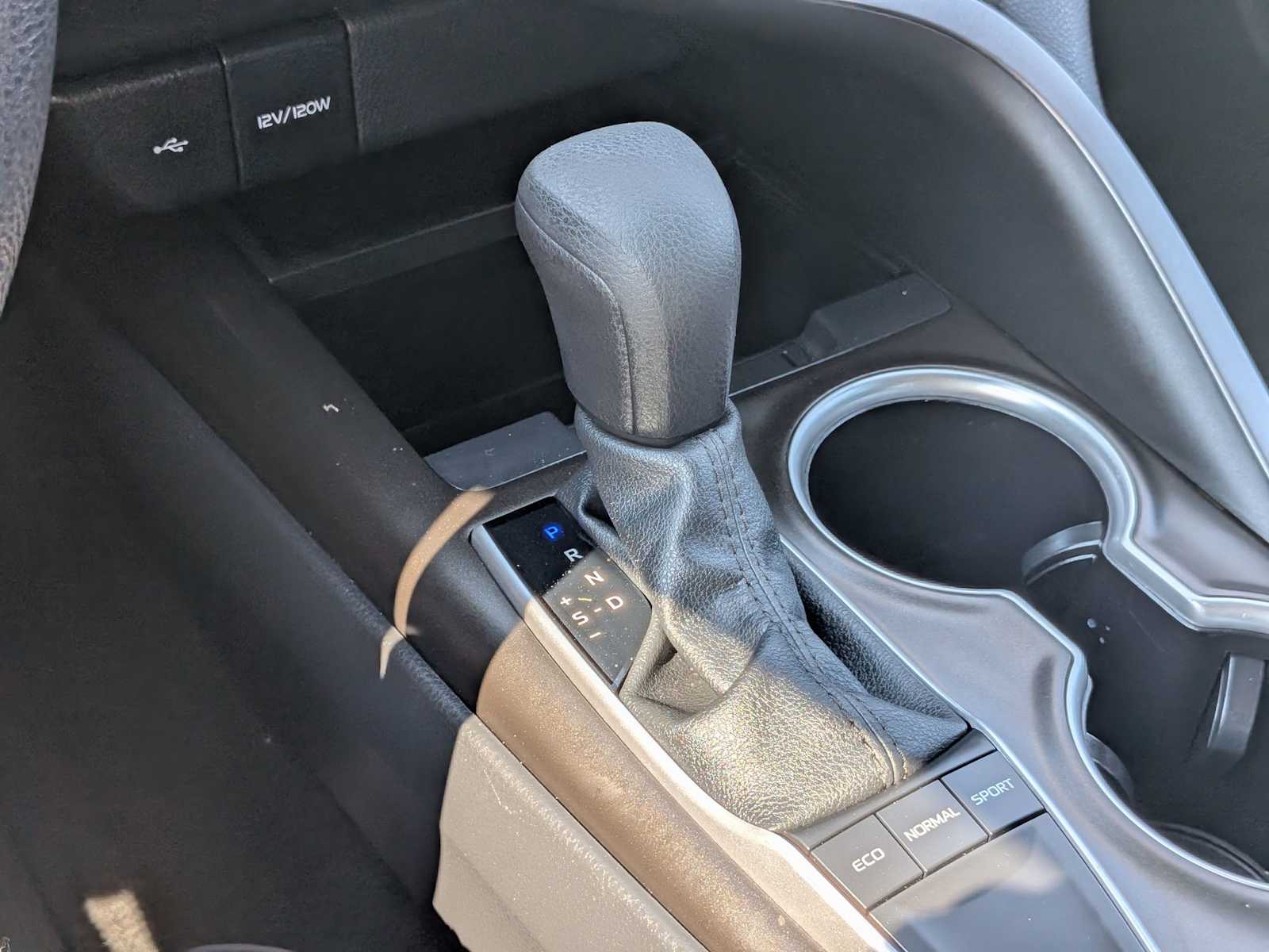 2024 Toyota Camry LE photo 30