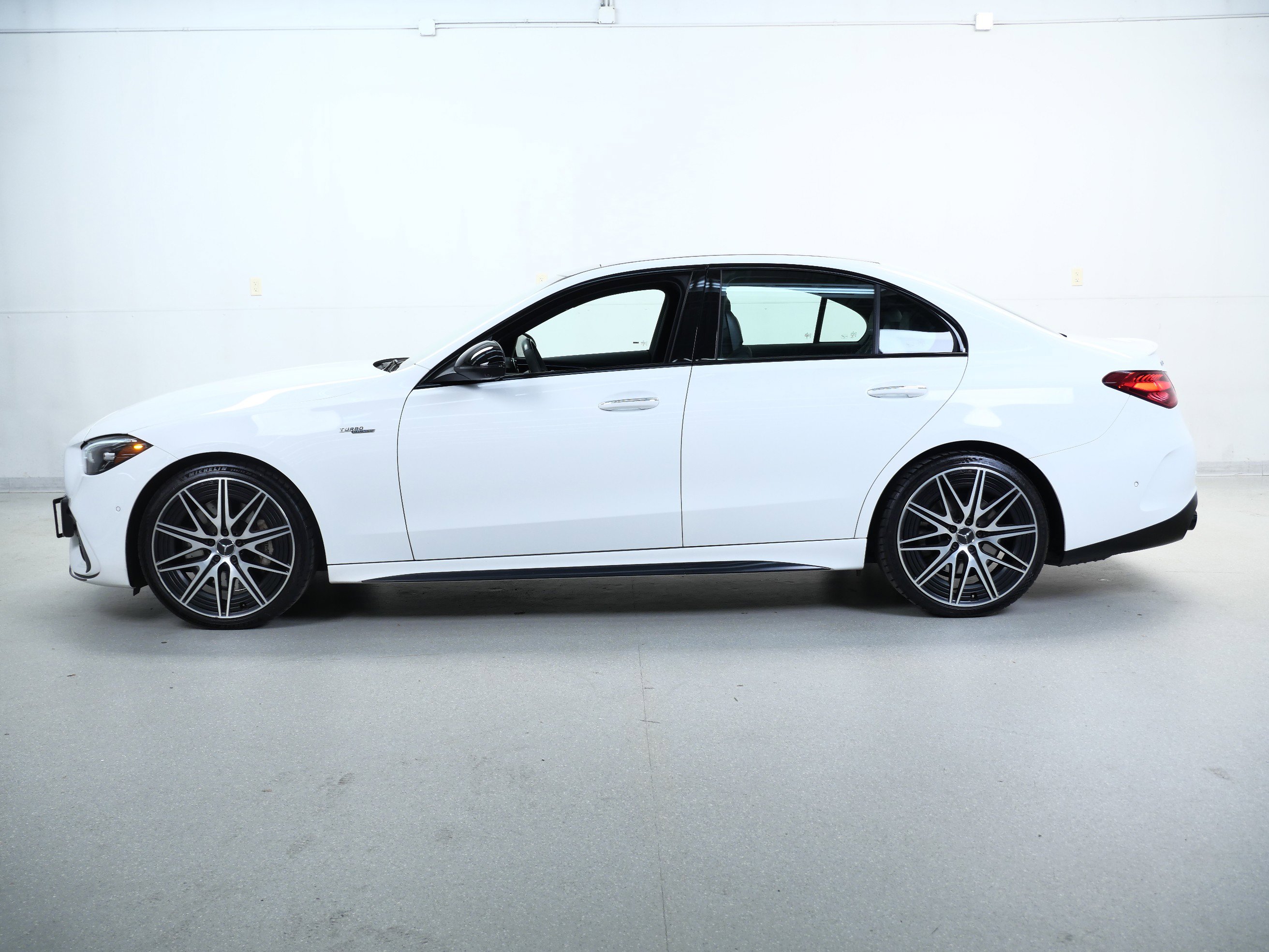 2023 Mercedes Benz C AMG 43 4MATIC photo 8