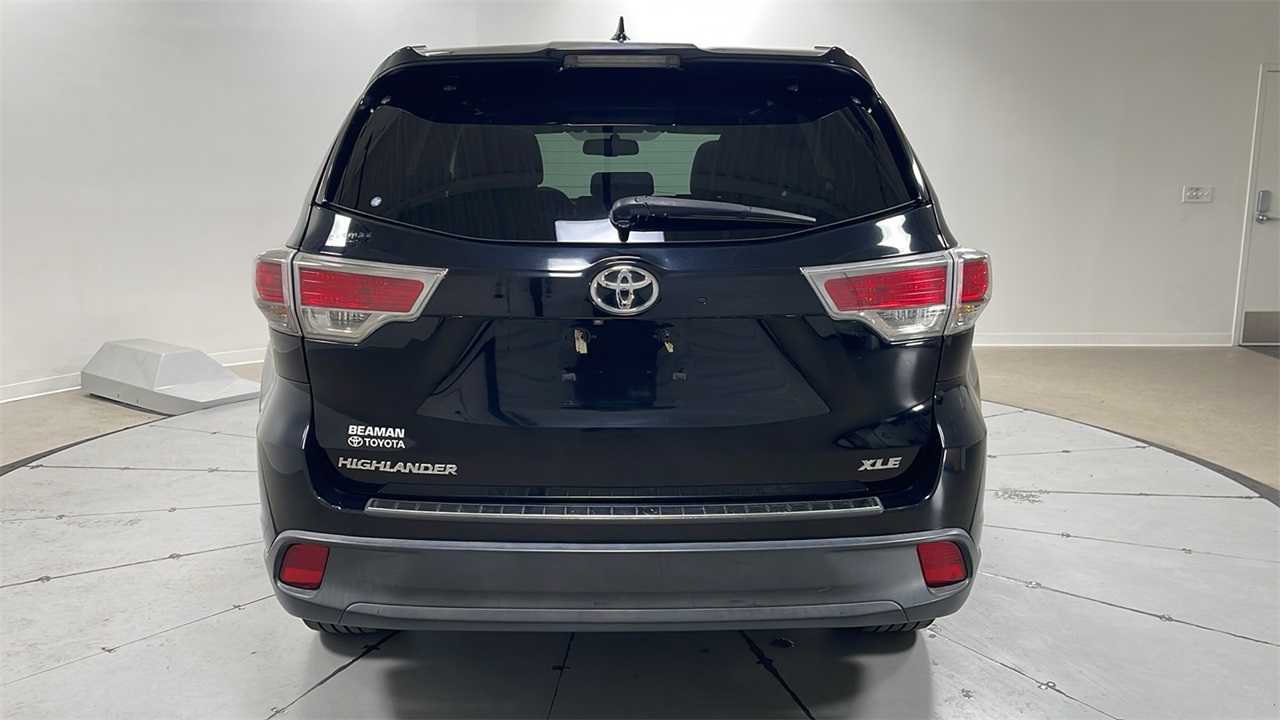 2016 Toyota Highlander XLE photo 4
