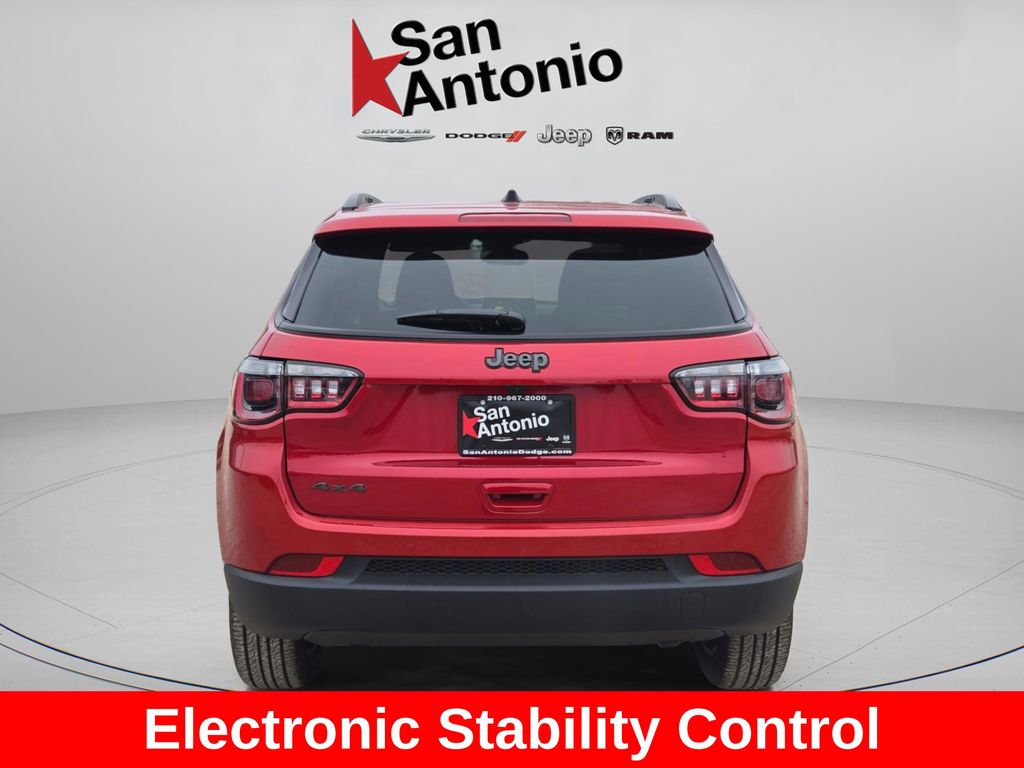 2026 Jeep Compass Altitude Special Edition photo 4