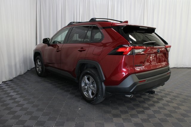 2024 Toyota RAV4 Hybrid XLE photo 3