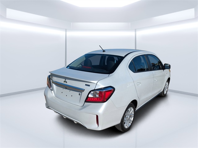 2024 Mitsubishi Mirage G4 LE photo 3