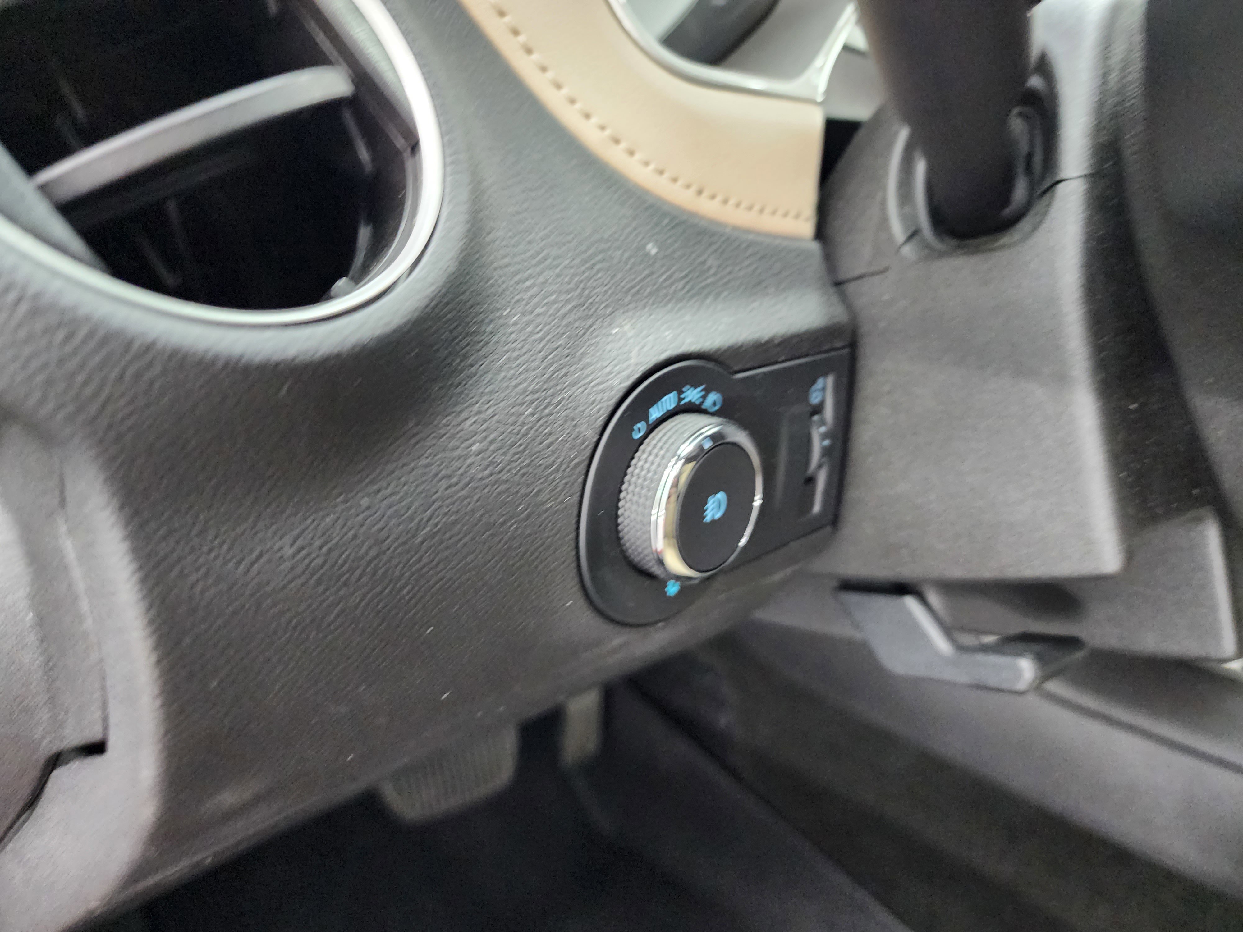 2014 Chevrolet Camaro 2LT photo 9