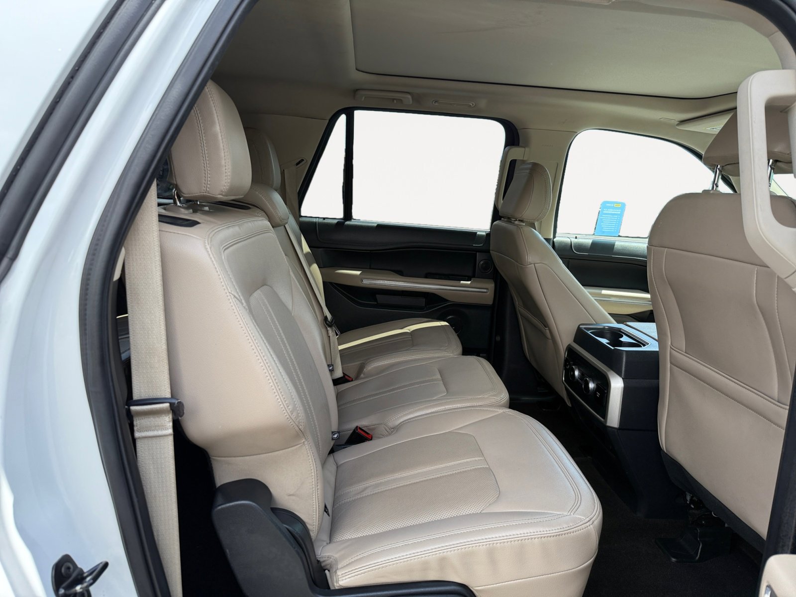 2022 Ford Expedition MAX Limited photo 18