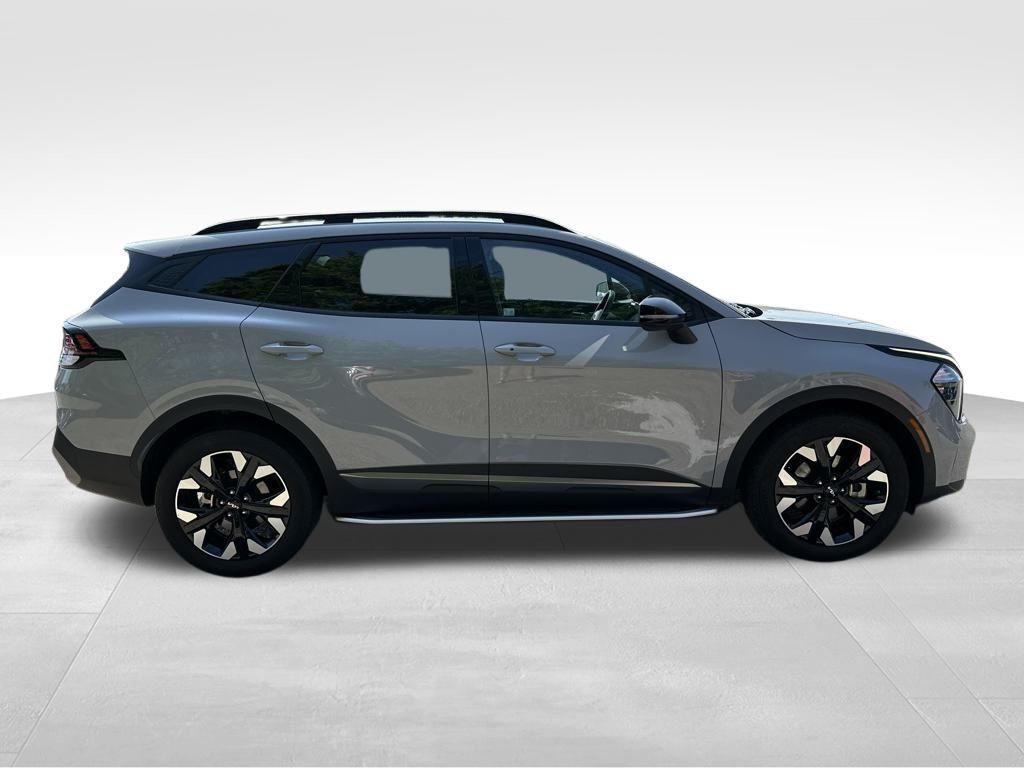 2023 Kia Sportage X-Line photo 2