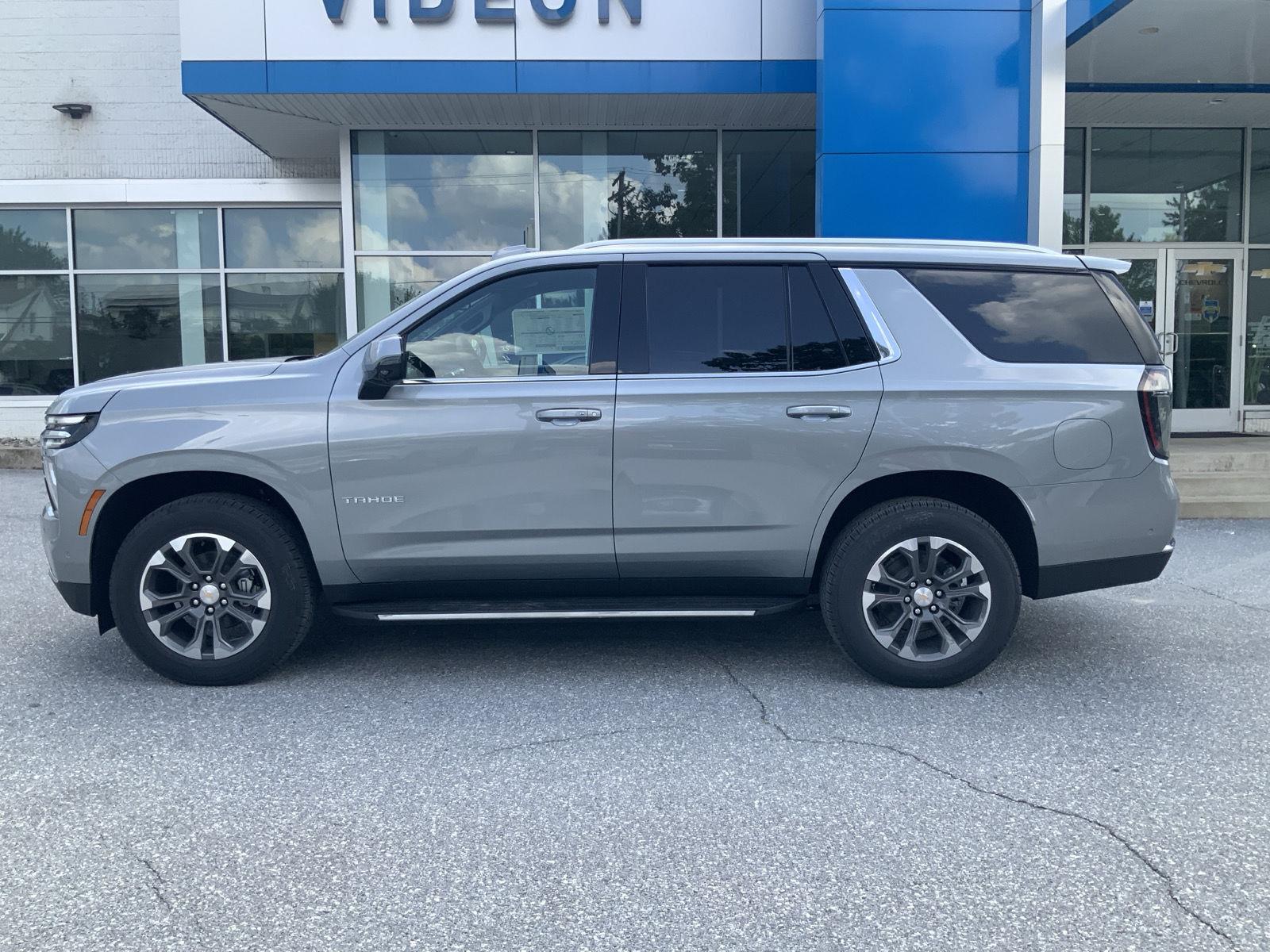 2025 Chevrolet Tahoe LT photo 3