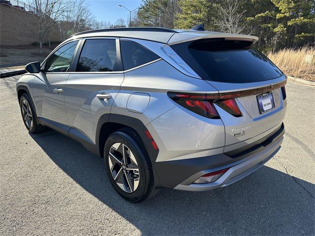 2025 Hyundai Tucson SEL photo 3