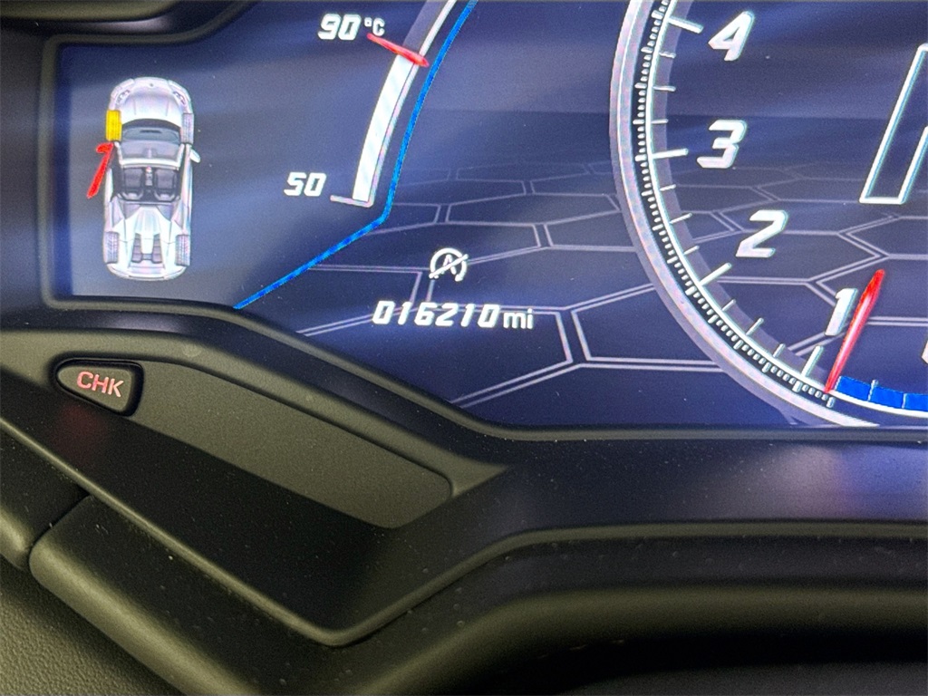 2020 Lamborghini Huracan Evo Spyder photo 12