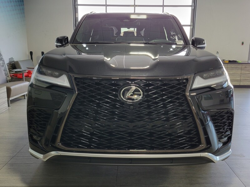 2025 Lexus LX 600 F SPORT Handling photo 8