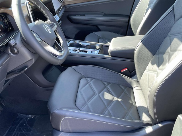 2026 Volkswagen Atlas SE Technology photo 10