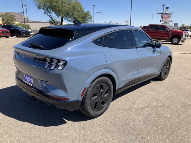 2023 Ford Mustang Mach-E GT photo 5