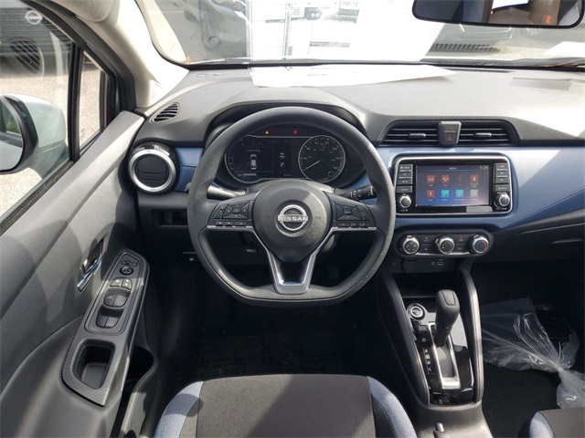 2025 Nissan Versa SV photo 22