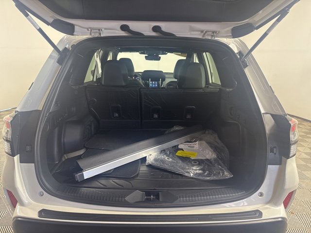 2025 Subaru Forester Sport photo 3