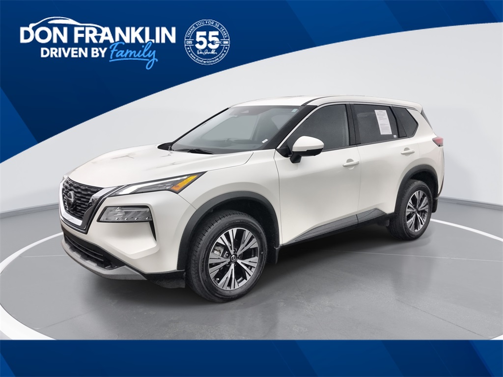 2021 Nissan Rogue SV's photo