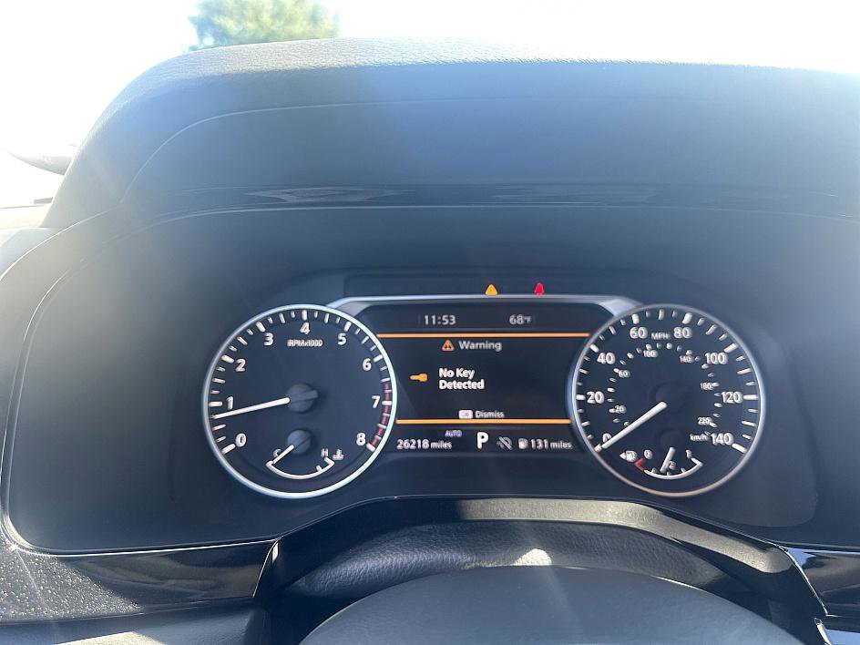 2023 Nissan Pathfinder SL photo 11
