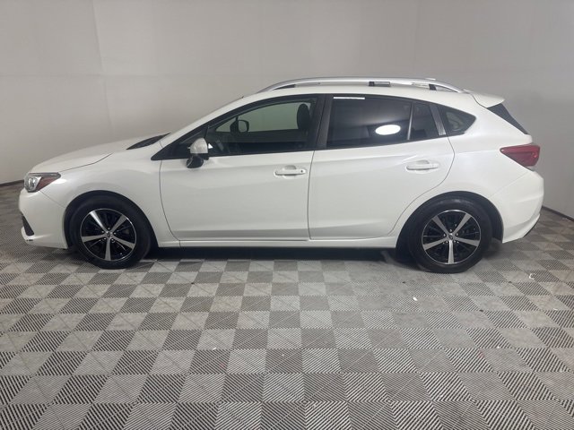 2023 Subaru Impreza Premium photo 4