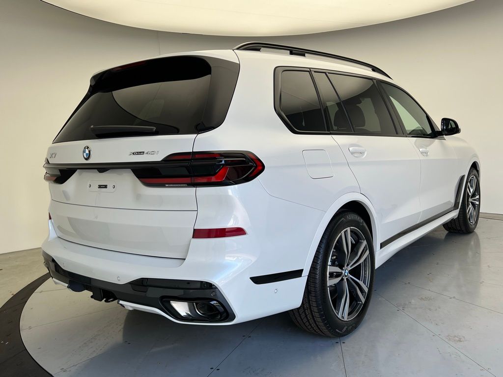 2026 Bmw X7 xDrive40i photo 2