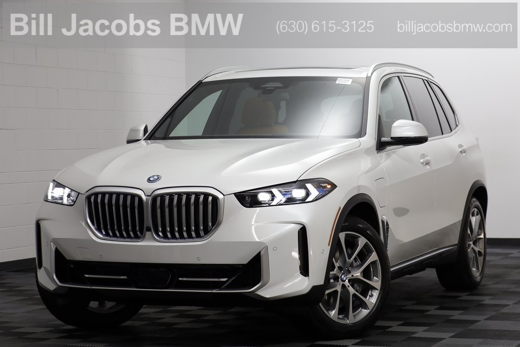 2026 BMW X5 50e's photo