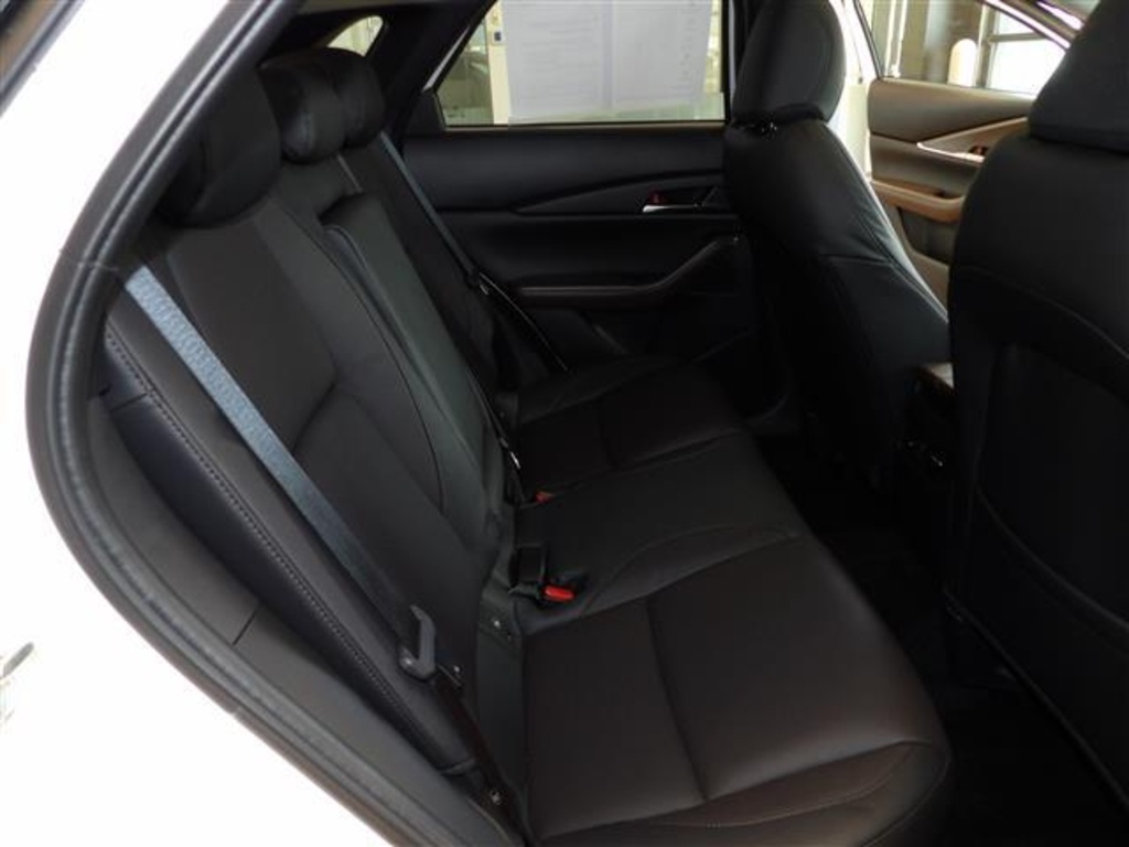 2025 Mazda CX-30 2.5 S Premium photo 18