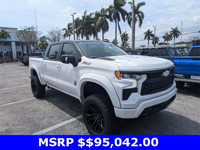 2025 Chevrolet Silverado 1500 RST photo 2