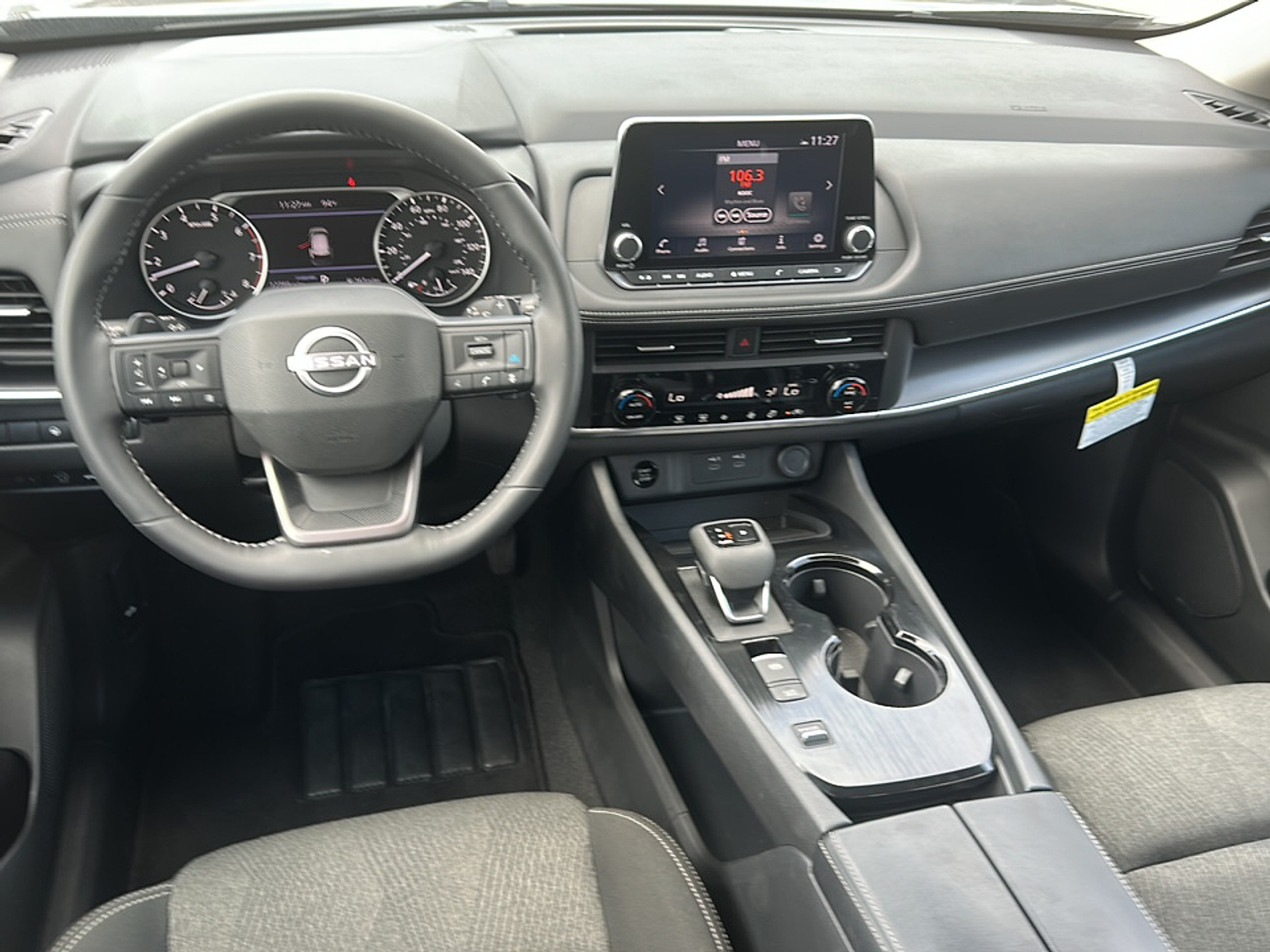 Certified Used 2025 Gun Metallic Nissan SV FWD image 20
