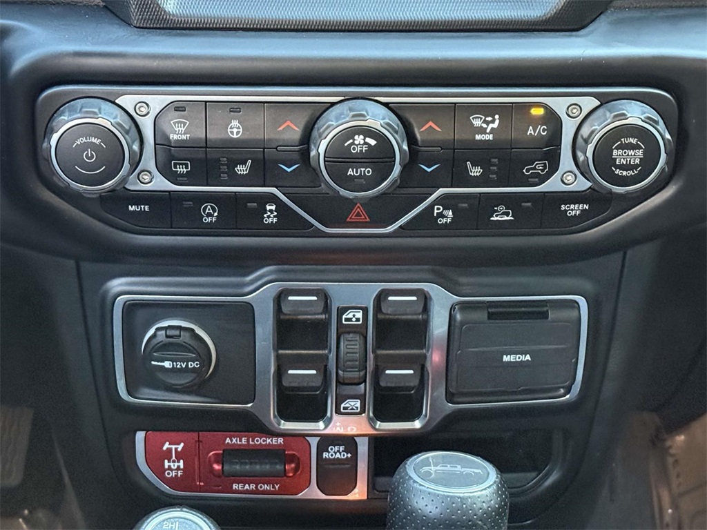 2021 Jeep Gladiator Mojave photo 19