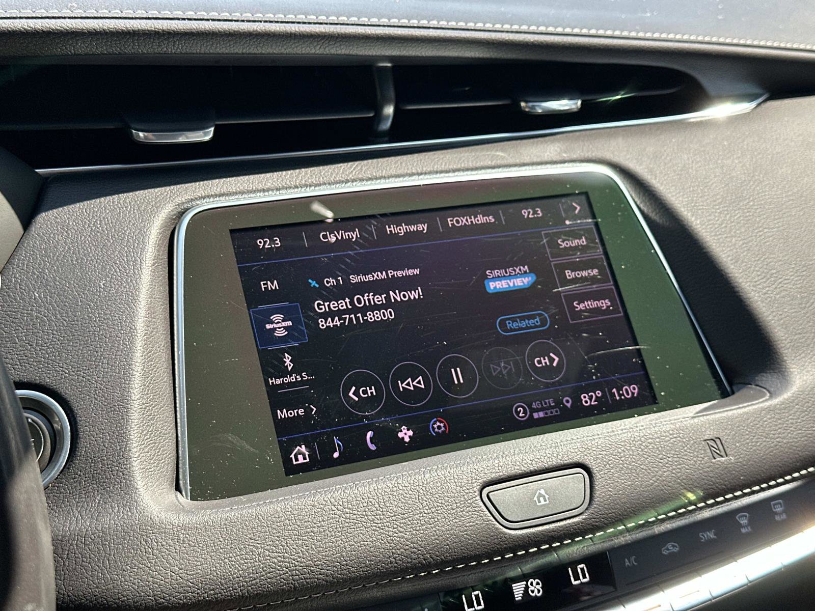 2021 Cadillac XT4 Premium Luxury photo 26